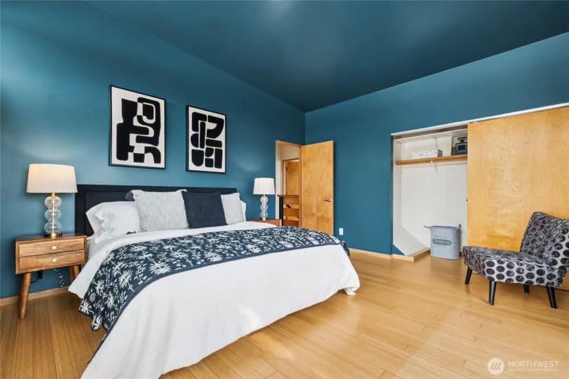 Property photo for 4050 34th Avenue S, Seattle photo 16