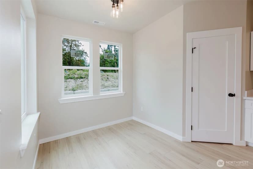 Property photo for 7590 E Idaho Street, Port Orchard photo 9