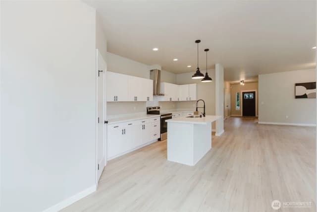 Property photo for 7590 E Idaho Street, Port Orchard photo 4