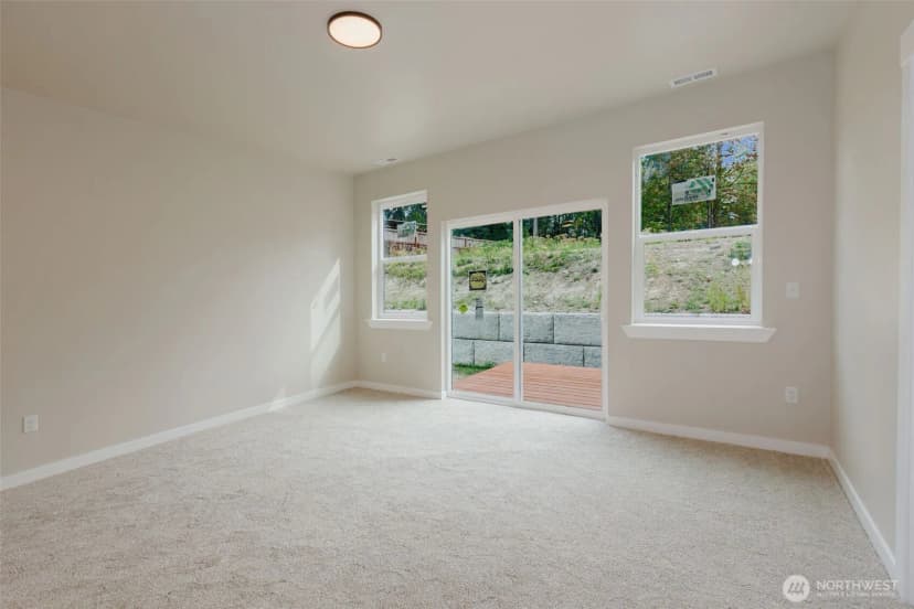 Property photo for 7590 E Idaho Street, Port Orchard photo 12