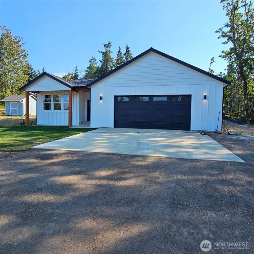 Property photo for 7590 E Idaho Street, Port Orchard
