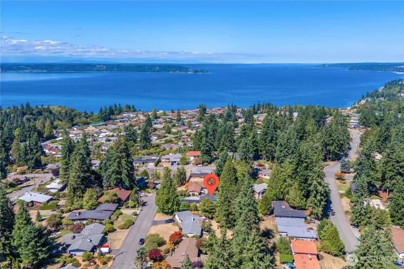 Property photo for 29628 10th Place S, Federal Way photo 2