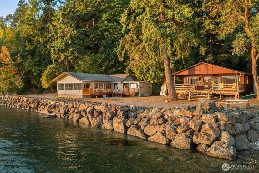 Property photo for 24115 143rd Avenue Sw, Vashon photo 2