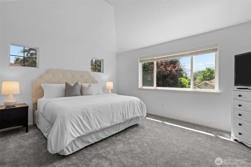 Property photo for 8122 Ne 189th Place, Kenmore photo 14
