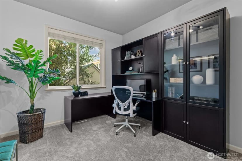 Property photo for 8122 Ne 189th Place, Kenmore photo 11