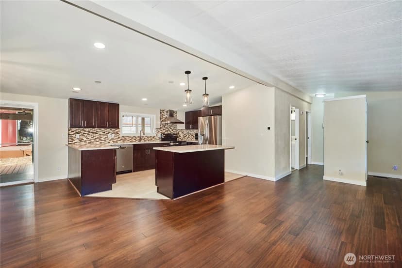 Property photo for 27103 41st Place S, Kent photo 4