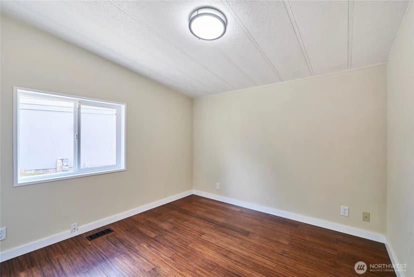 Property photo for 27103 41st Place S, Kent photo 26