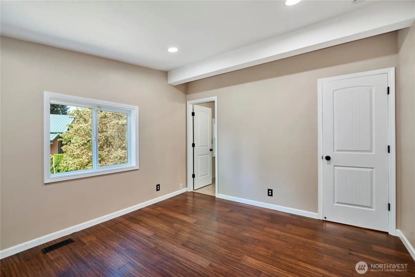 Property photo for 27103 41st Place S, Kent photo 15