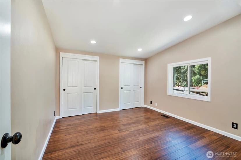 Property photo for 27103 41st Place S, Kent photo 14