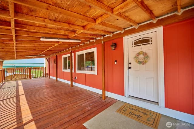 Property photo for 27103 41st Place S, Kent photo 2