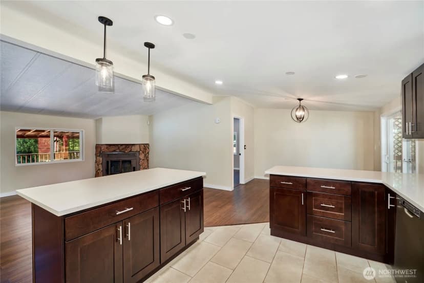 Property photo for 27103 41st Place S, Kent photo 8