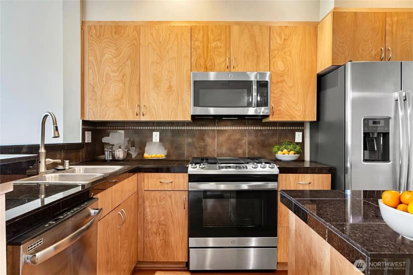 Property photo for 69 Cougar Ridge Road Nw #2104, Issaquah photo 5