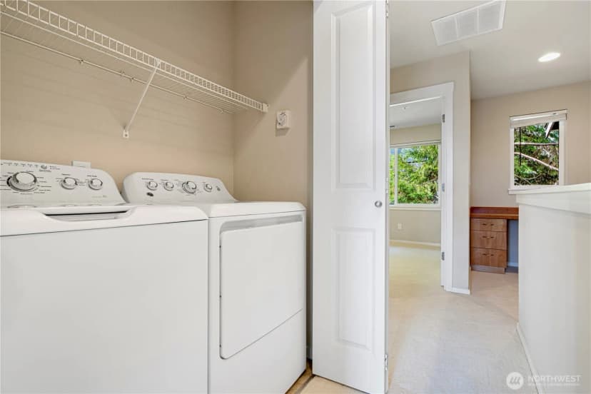 Property photo for 69 Cougar Ridge Road Nw #2104, Issaquah photo 18