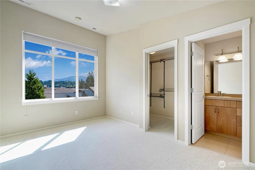 Property photo for 69 Cougar Ridge Road Nw #2104, Issaquah photo 10