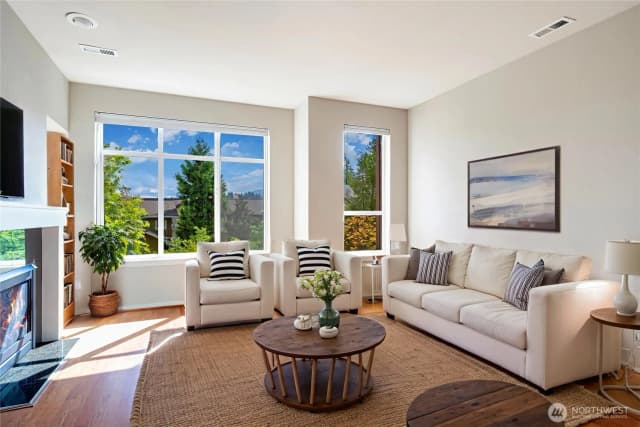 Property photo for 69 Cougar Ridge Road Nw #2104, Issaquah