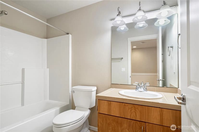 Property photo for 69 Cougar Ridge Road Nw #2104, Issaquah photo 17