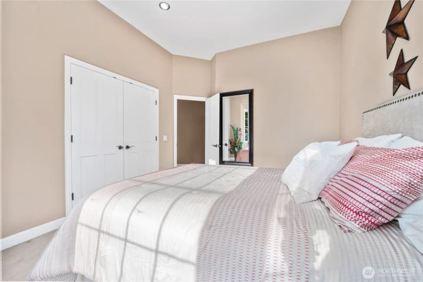 Property photo for 5314 Gran Paradiso Place Nw, Issaquah photo 33