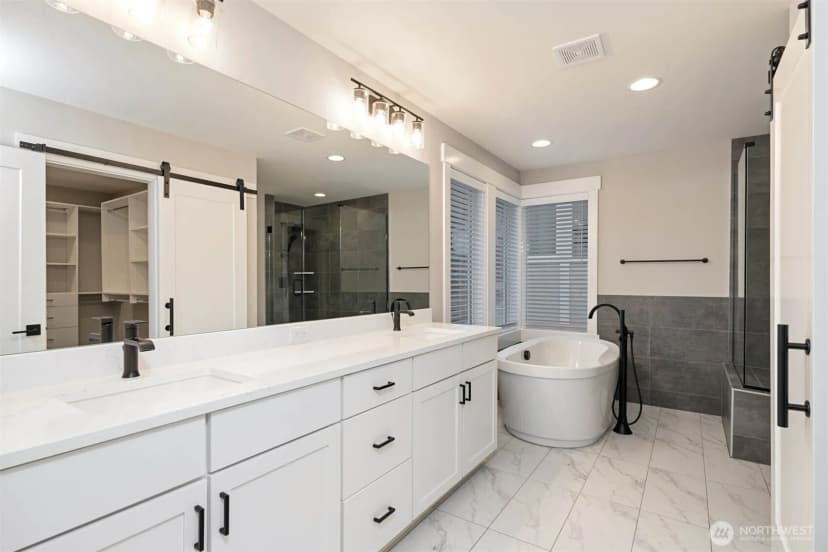 Property photo for 13037 75th Place S, Seattle photo 10
