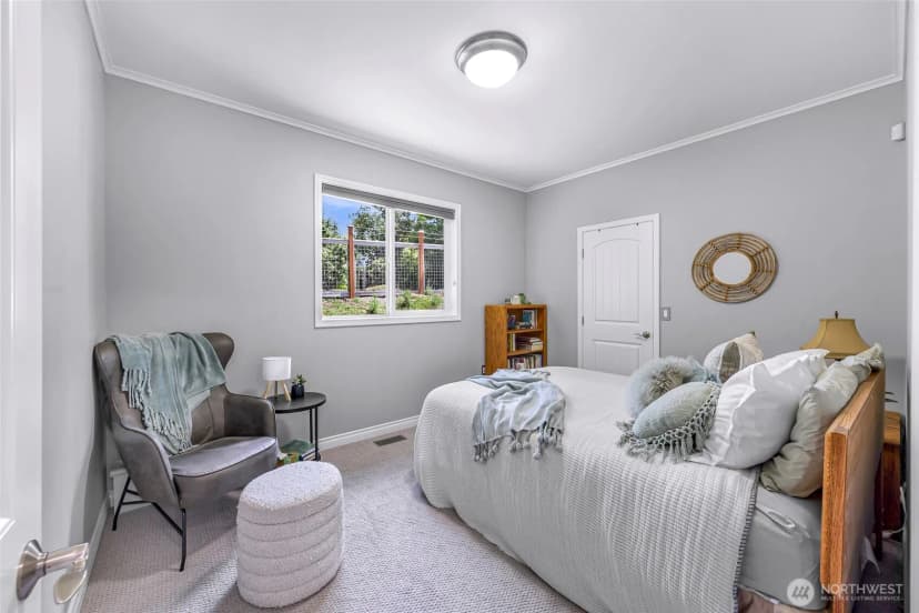 Property photo for 2620 Birch Street, Bellingham photo 17