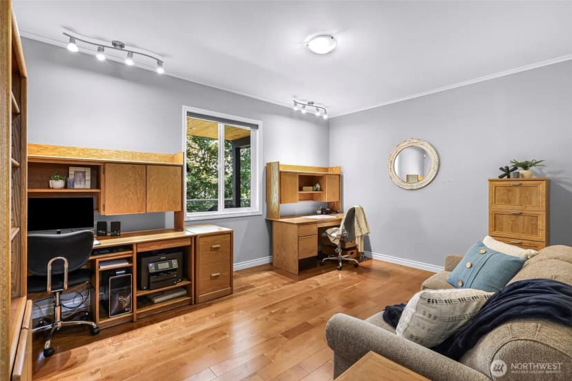 Property photo for 2620 Birch Street, Bellingham photo 16