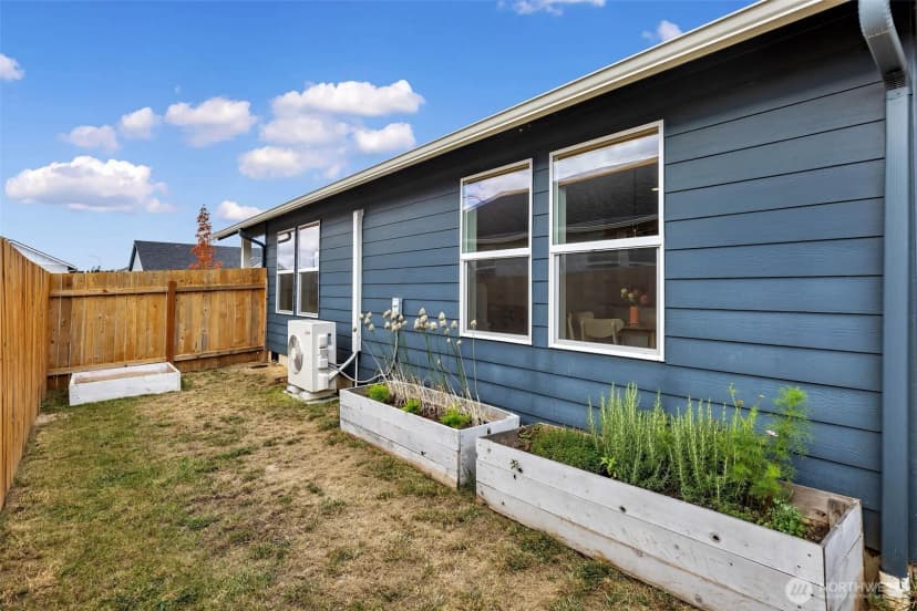 Property photo for 502 Cardinal Avenue, Winlock photo 32