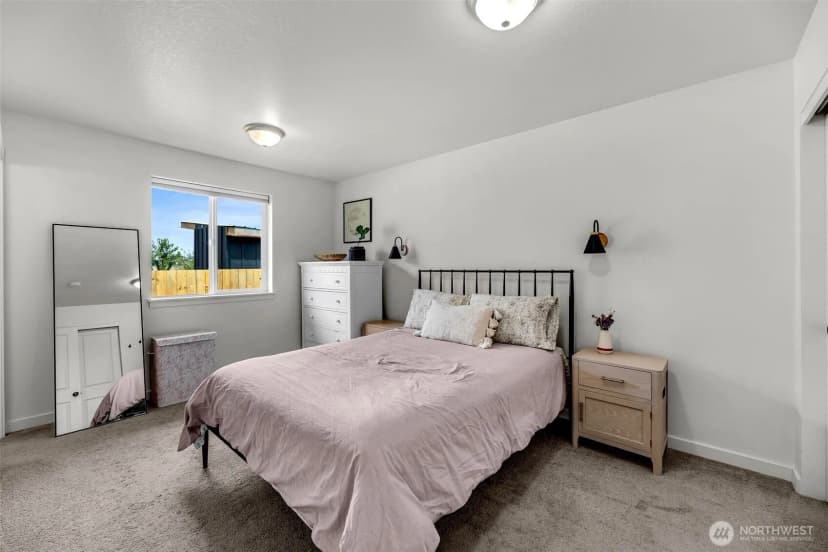 Property photo for 502 Cardinal Avenue, Winlock photo 16