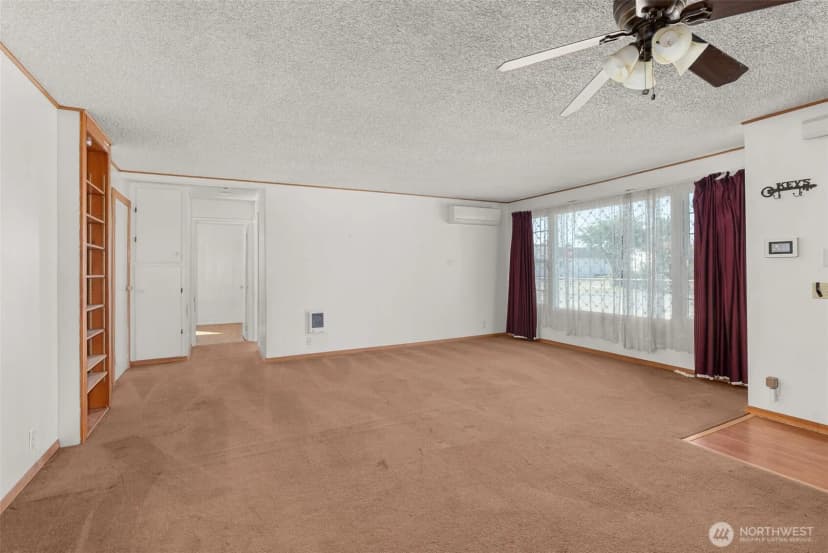 Property photo for 402 N 10th Street, Elma photo 10