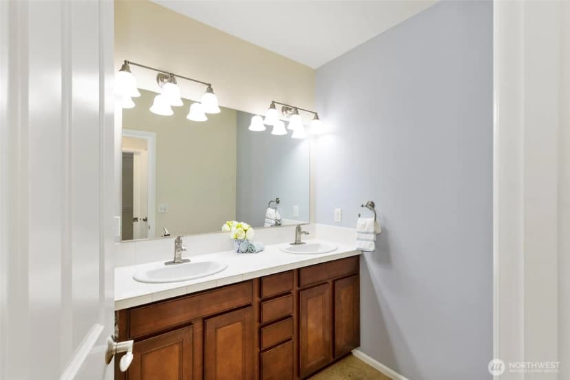 Property photo for 4594 Strathmore Circle Sw, Port Orchard photo 19