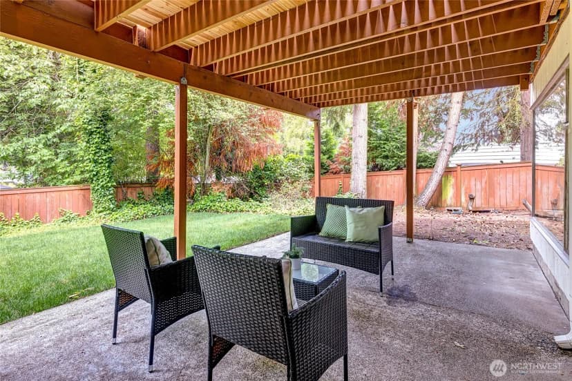 Property photo for 9724 Mercerwood Drive, Mercer Island photo 27