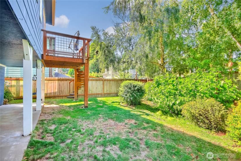 Property photo for 8605 Wallingford Avenue N, Seattle photo 31