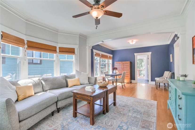Property photo for 8605 Wallingford Avenue N, Seattle photo 5