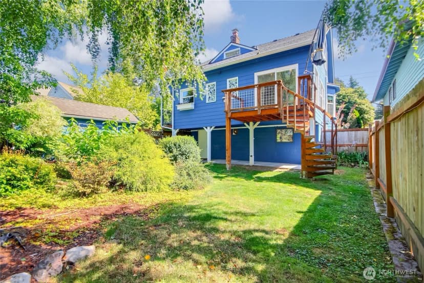 Property photo for 8605 Wallingford Avenue N, Seattle photo 32