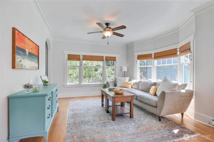 Property photo for 8605 Wallingford Avenue N, Seattle photo 6