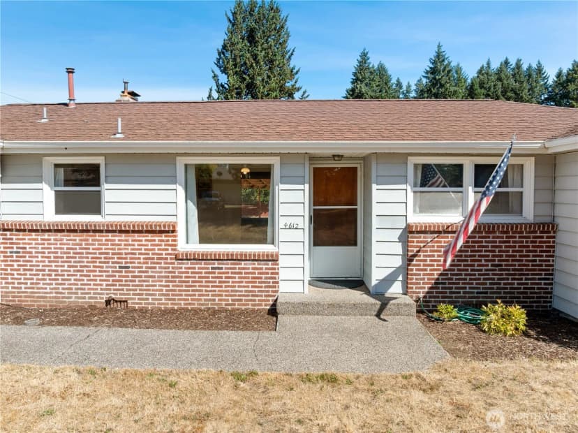 Property photo for 4612 17th Avenue Se, Lacey photo 4
