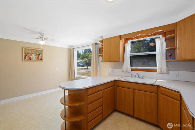 Property photo for 4612 17th Avenue Se, Lacey photo 15