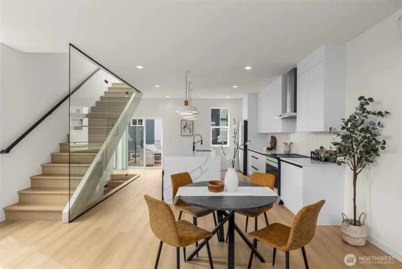 Property photo for 1225 N 48th Street, Seattle photo 10
