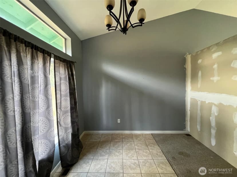 Property photo for 24312 34th Avenue Ct E, Spanaway photo 5