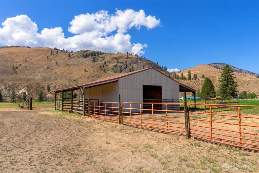 Property photo for 54 B Ross Road #b, Twisp photo 36