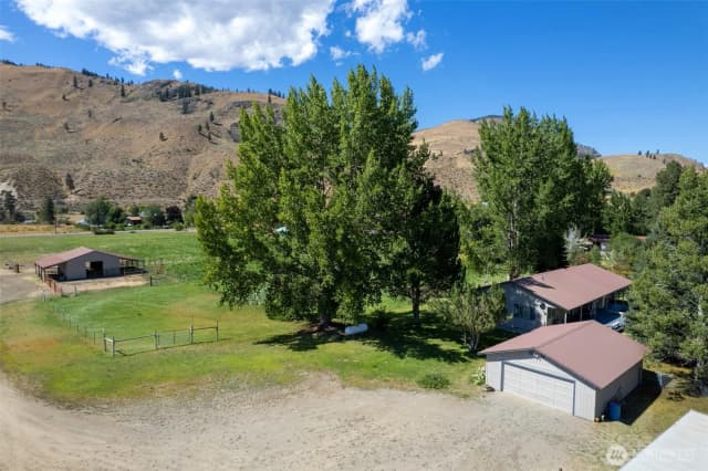 Property photo for 54 B Ross Road #b, Twisp photo 2