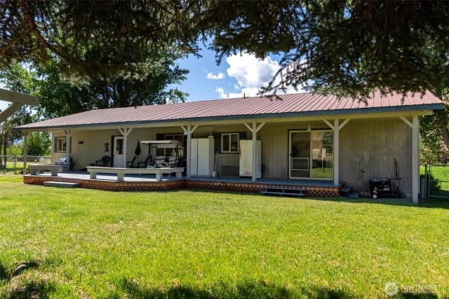 Property photo for 54 B Ross Road #b, Twisp photo 4