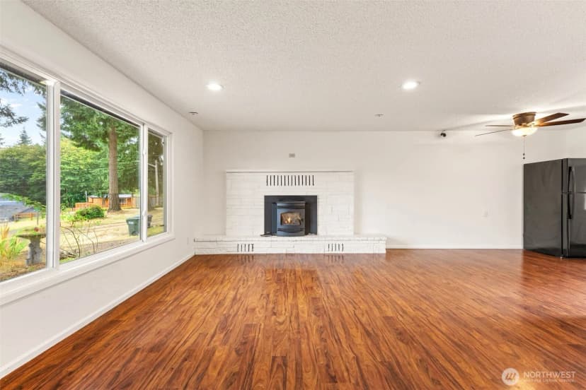 Property photo for 10710 202nd Avenue E, Bonney Lake photo 5