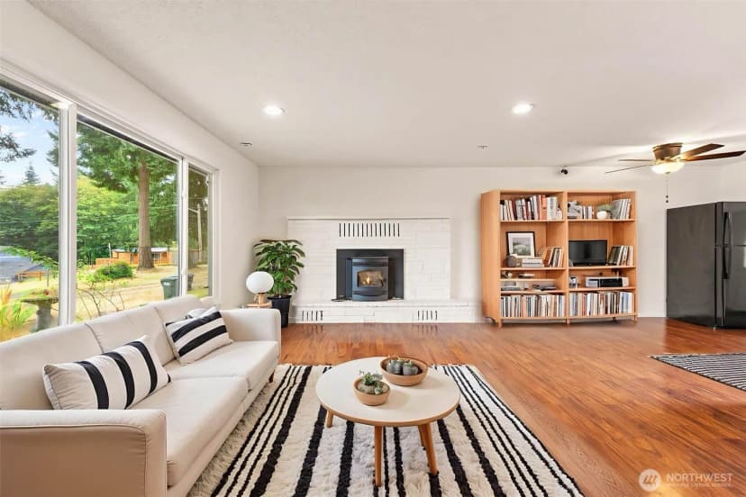 Property photo for 10710 202nd Avenue E, Bonney Lake photo 4
