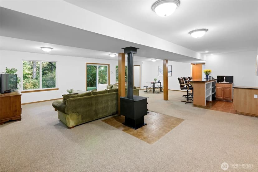 Property photo for 8324 Springridge Road Ne, Bainbridge Island photo 19