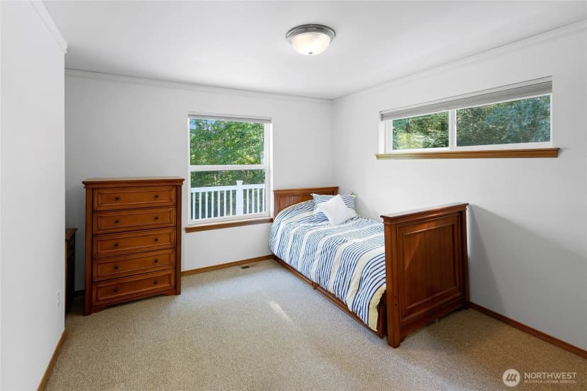 Property photo for 8324 Springridge Road Ne, Bainbridge Island photo 15