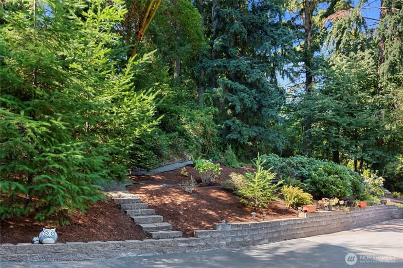 Property photo for 8324 Springridge Road Ne, Bainbridge Island photo 31