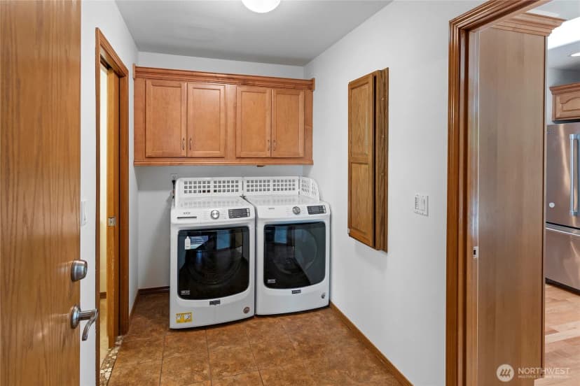Property photo for 8324 Springridge Road Ne, Bainbridge Island photo 17