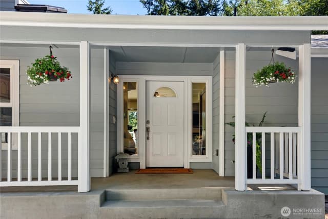 Property photo for 8324 Springridge Road Ne, Bainbridge Island photo 2