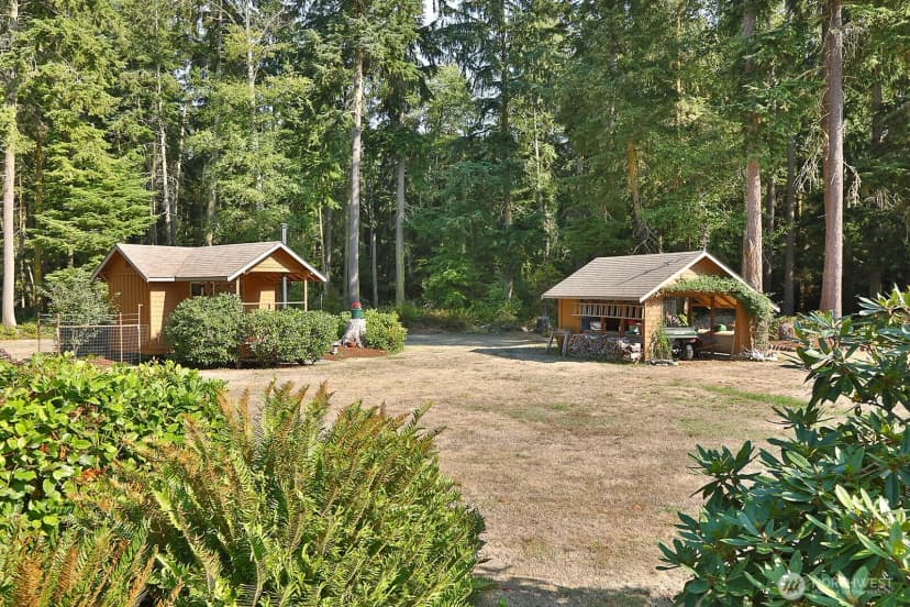 Property photo for 381 Lake Hancock Drive, Coupeville photo 27