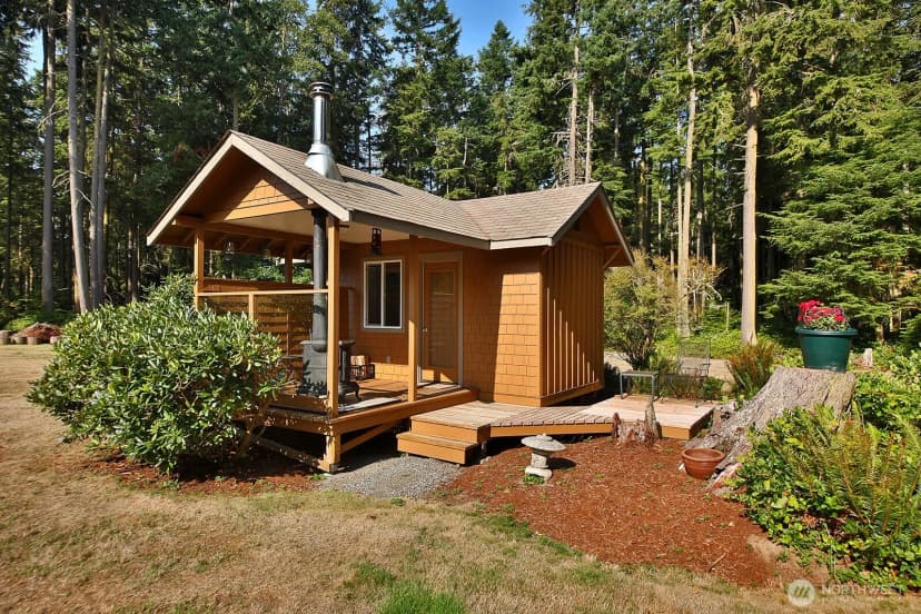 Property photo for 381 Lake Hancock Drive, Coupeville photo 28