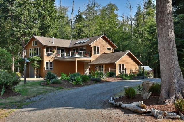 Property photo for 381 Lake Hancock Drive, Coupeville